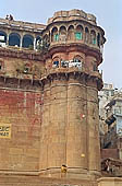 Varanasi - the ghats, Bhopsala  Ghao named after the King of Ngpur who sponsored the construction of a temple and a palace in 1795.